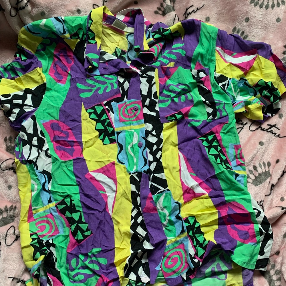 Funky oversized Picasso vibes top